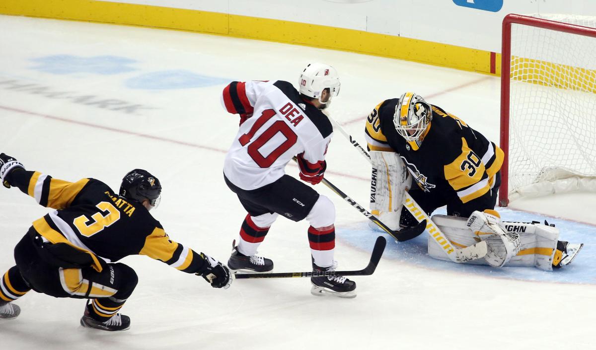 Девілз закинули п'ять шайб у ворота Пінгвінз / Reuters