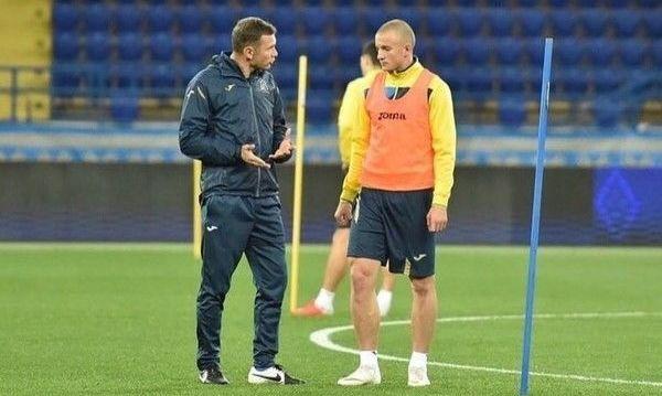 Василь Кравець (праворуч) залишив розташування збірної / Instagram Василь Кравець (праворуч) залишив розташування збірної / Instagram