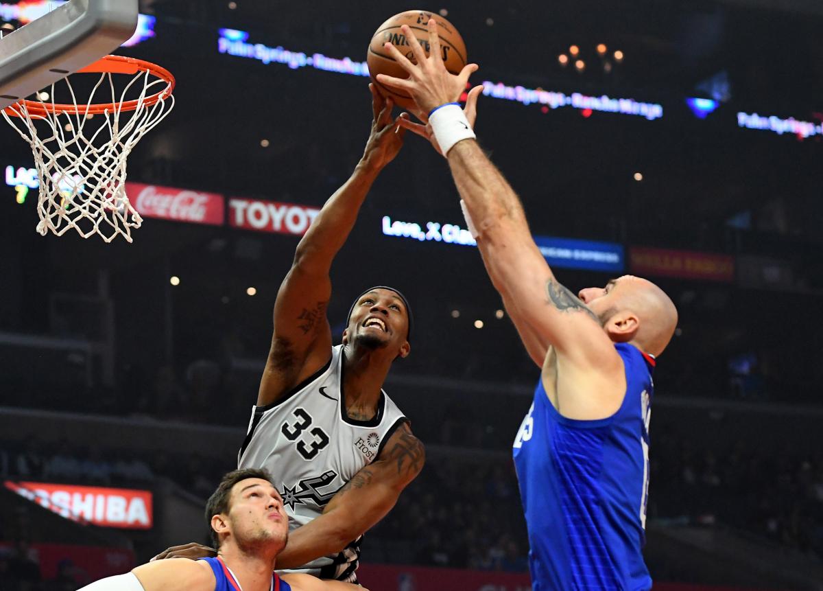 Клипперс - Сан-Антонио / REUTERS