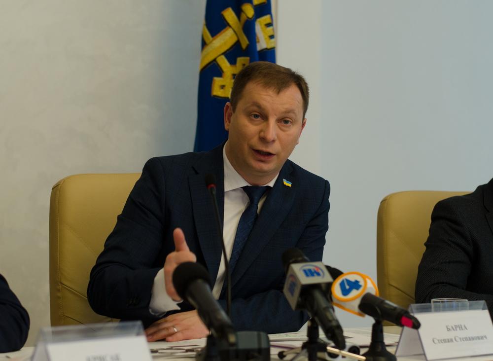 Барна зазначив, що на 2019 рік кількість лотів по місцевих дорогах буде збільшено / Фото прес-служби ТОДА Барна зазначив, що на 2019 рік кількість лотів по місцевих дорогах буде збільшено / Фото прес-служби ТОДА