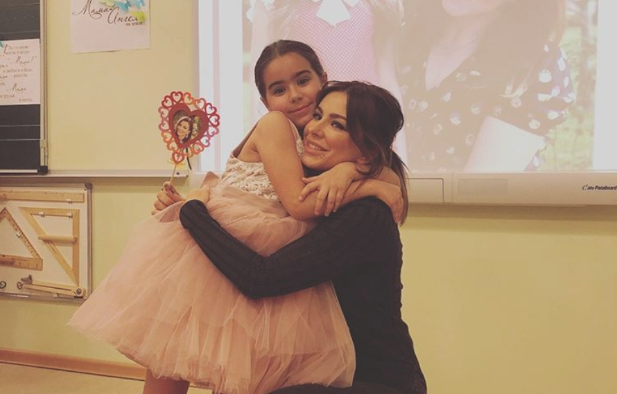 Ані Лорак розкритикували за фото з донькою / фото Instagram