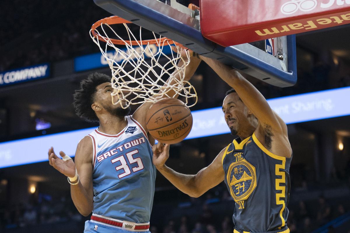 Голден Стейт - Сакраменто / REUTERS