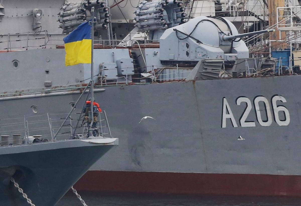 Українські прикордонні кораблі в порту Одеси / REUTERS