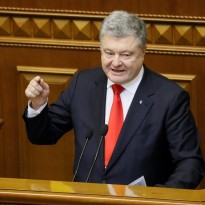 Порошенко назвал численность войск РФ возле границы с Украиной и на оккупированных территориях