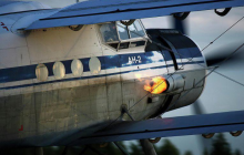 В России самолет Ан-2 совершил жесткую посадку в лесу: названа причина