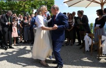 Глава МЗС Австрії, яка танцювала з Путіним у себе на весіллі, відмовилася від візиту в Москву