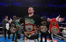 Усик поздравил с Новым годом на украинском языке (видео)