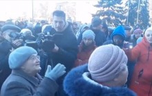 В Смеле объявили ЧС из-за отсутствия тепла - местные жители перекрыли дороги (видео)