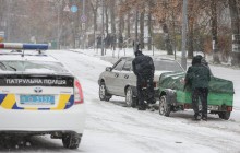 Первые снегопады в Украине: Омелян назвал количество ДТП