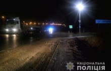 На Тернопільщині за добу вантажівки травмували двох пішоходів, обох госпіталізовано