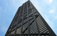 В чикагском небоскребе лифт с пассажирами рухнул с высоты 95 этажа