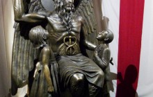 Сатанисты требовали $50 миллионов у Netflix и Warner Bros. из-за статуи дьявола