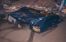 Возле столичного метро нашли труп мужчины (фото)