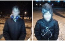 Забрали деньги и шоколадки: в Харькове подростки в масках обокрали ларек (фото)