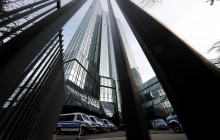 У шести офісах німецького Deutsche Bank проходять обшуки за підозрою у відмиванні грошей