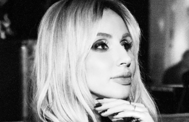 Лобода показала сексуальное фото в нижнем белье