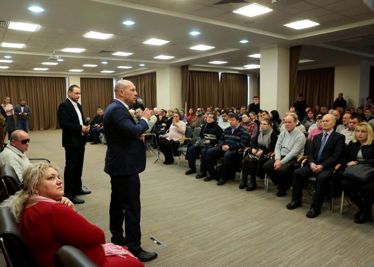 В Киеве при поддержке СПУ создан Координационный совет по вопросам слабослышащих и слабовидящих В Киеве при поддержке СПУ создан Координационный совет по вопросам слабослышащих и слабовидящих