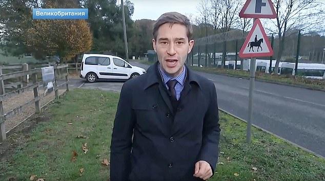 Журналіст "Першого каналу" Тимур Сіразієв на тлі секретного об'єкта / скріншот Daily Mail Журналіст "Першого каналу" Тимур Сіразієв на тлі секретного об'єкта / скріншот Daily Mail