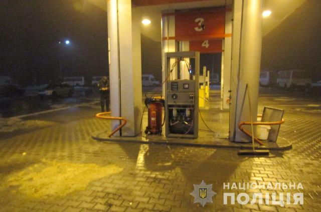 У Київській області на АЗС стався вибух газу / фото kv.npu.gov.ua