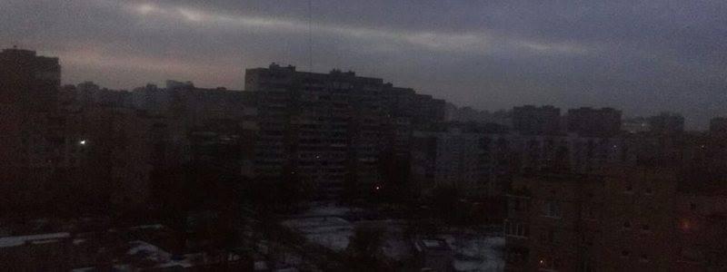 У Києві знеструмлено цілий житловий масив і ТРЦ SkyMall / фото Інформатор У Києві знеструмлено цілий житловий масив і ТРЦ SkyMall / фото Інформатор