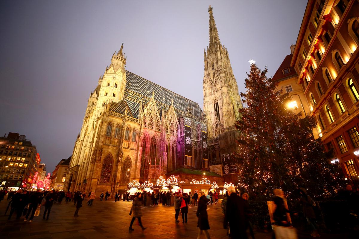 Венская рождественская ярмарка одна из лучших в Европе / фото REUTERS