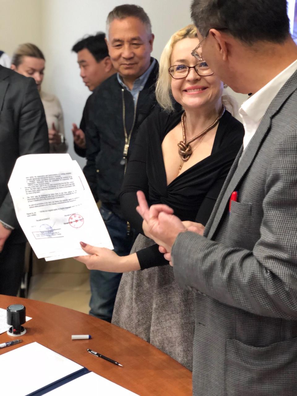 У Харкові підписано меморандум про співпрацю України і Китаю в легкій промисловості