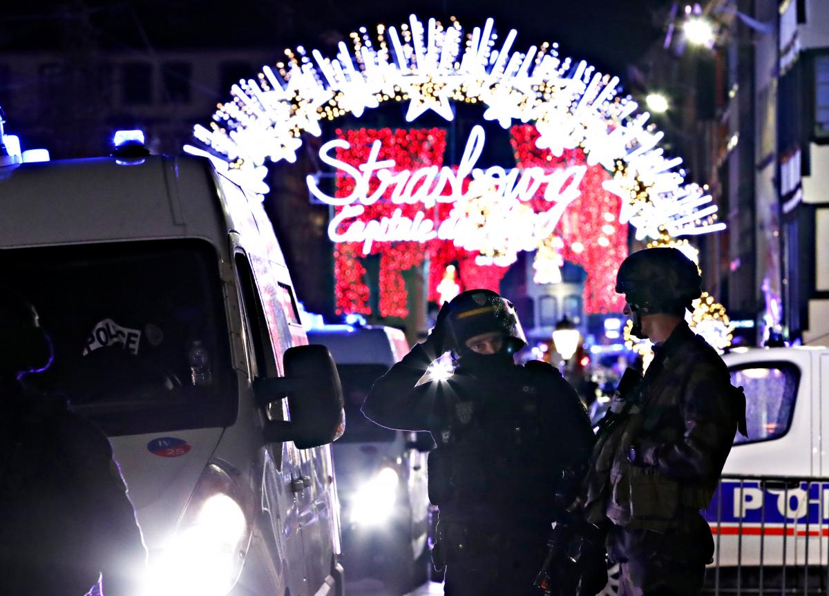 Место теракта в Страсбурге / REUTERS