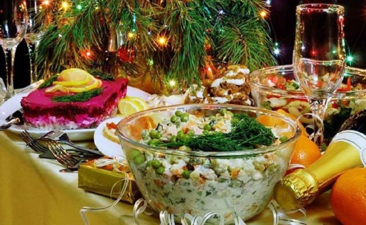 Рецепты новогодних салатов / фото wom.net.ua
