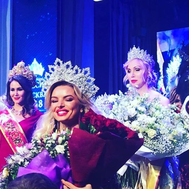 Українка отримала титул "Місіс Москва-2018" / фото instagram.com/zaushkina Українка отримала титул "Місіс Москва-2018" / фото instagram.com/zaushkina