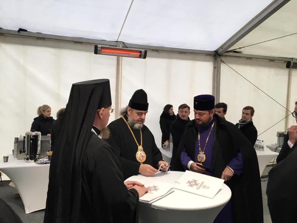 На соборе, по данным СМИ, были замечены два митрополита УПЦ МП / Facebook - Богдан Тимошенко На соборе, по данным СМИ, были замечены два митрополита УПЦ МП / Facebook - Богдан Тимошенко