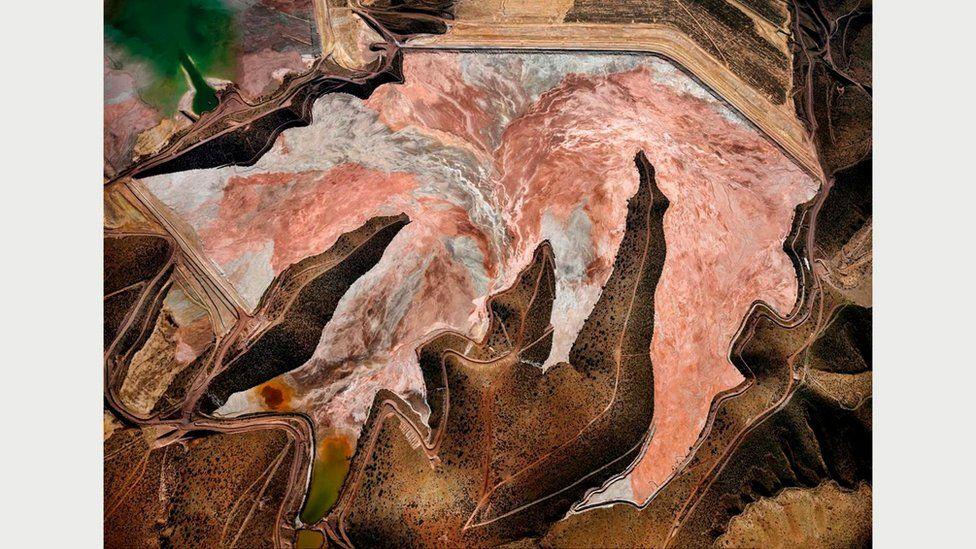 Рудник Моренси #1, Клифтон, Аризона, США, 2012 год: главный медедобывающий регион США \ Фото Эдварда Буртинского Рудник Моренси #1, Клифтон, Аризона, США, 2012 год: главный медедобывающий регион США \ Фото Эдварда Буртинского