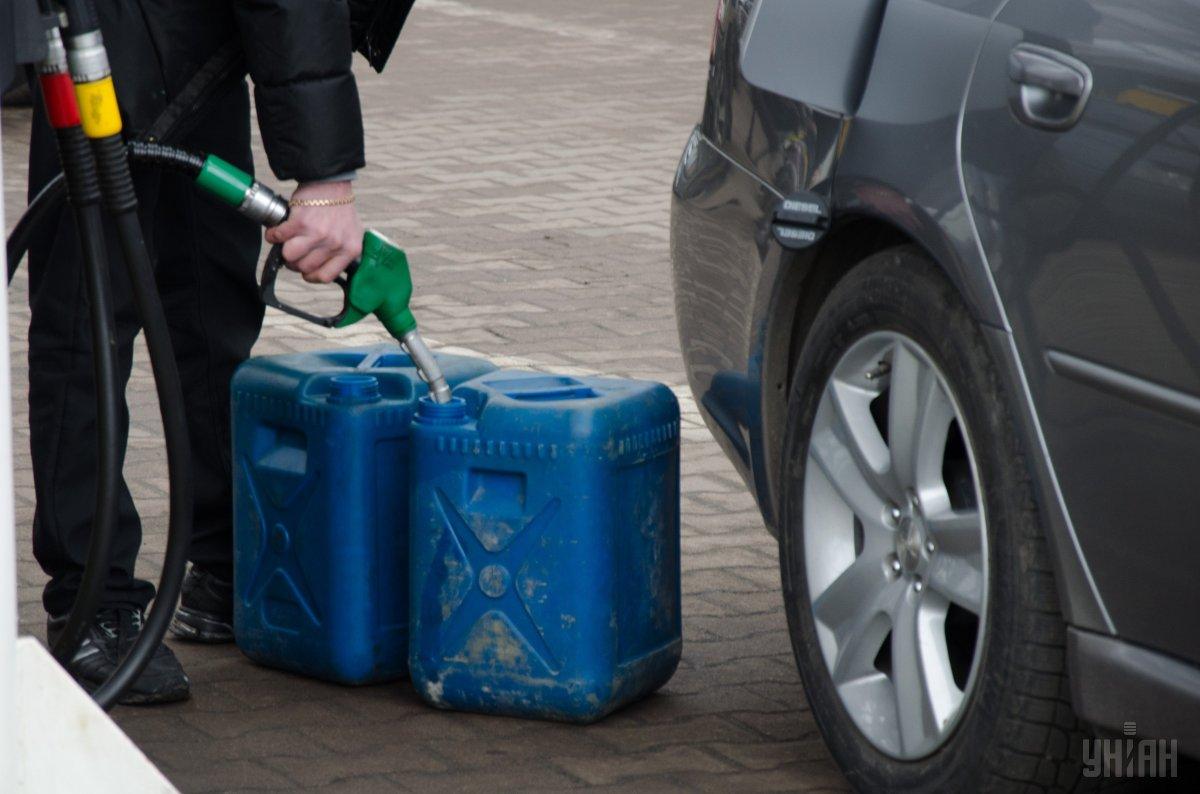 Якість палива на українських АЗС / фото УНІАН