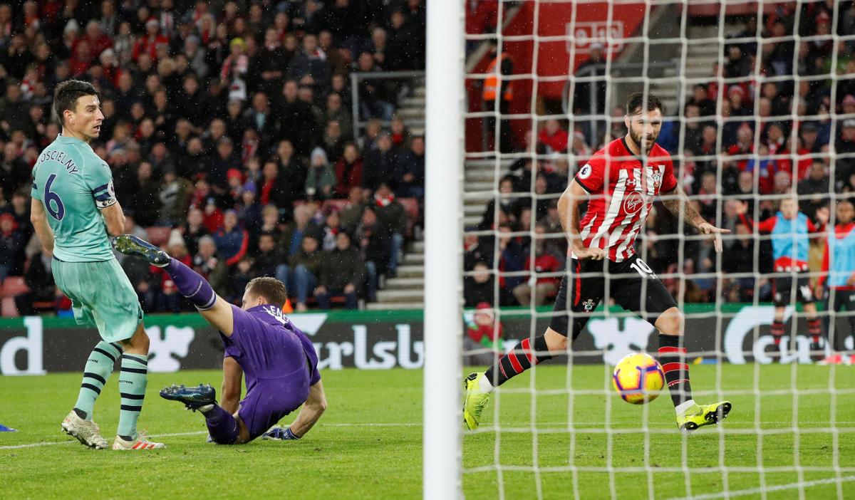 "Саутгемптон" - "Арсенал" - 3:2 / REUTERS