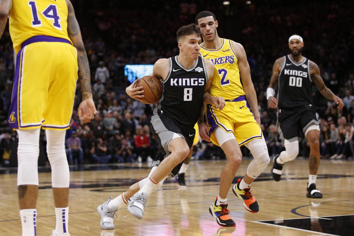 В матче Лейкерс и Кингз Михайлюк провел на площадке лишь 48 секунд / Reuters