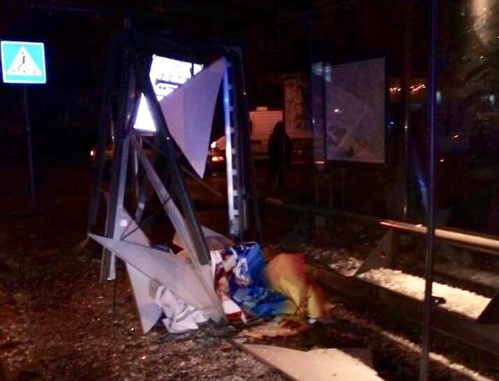 У Львові водій авто з іноземними номерами збило на смерть дівчину / фото varta1.com.ua У Львові водій авто з іноземними номерами збило на смерть дівчину / фото varta1.com.ua