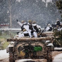 ВСУ получили очередную партию из более 400 единиц вооружения и военной техники (видео)