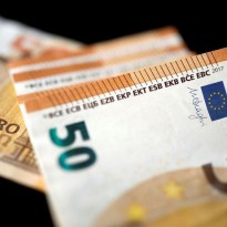 EU offering eurobond to provide aid to Ukraine, Georgia - Reuters