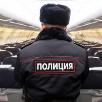 В России пьяный пассажир курил в самолете и избил бортпроводника