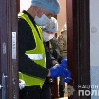 В Киеве задержали мужчину по подозрению в убийстве матери, жены и двух детей