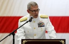 В Бахрейне нашли мертвым командующего пятым флотом ВМС США (видео)