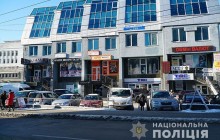 У Тернополі вдень двоє нападників пограбували приміщення Національної лотереї.