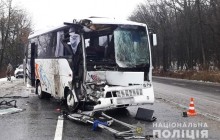 В Хмельницкой области рейсовый автобус столкнулся с грузовиком (фото)