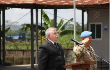 Порошенко звільнив посла України у чотирьох країнах світу