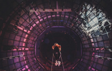 "Над гнездом кукушки": Лобода зависла под куполом спорткомплекса в Минске (фото)