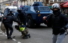 Протести "жовтих жилетів" призвели до "економічної катастрофи" у Франції - міністр