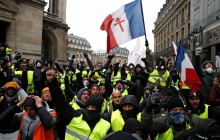 Протесты во Франции: 20 тысяч демонстрантов и 85 задержанных (фоторепортаж, видео)