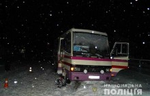 На Тернопільщині з переломами госпіталізовано 78-річного чоловіка, якого збив автобус (фото)