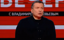 "По башке врежу!": путинский пропагандист наорал на поляка в своем шоу, в которого перед этим бросили стакан (видео)