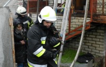 У Херсоні рятувальники витягли сім домашніх тварин з вогню (відео)