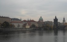В центре Праги мужчина совершил попытку самосожжения (видео)
